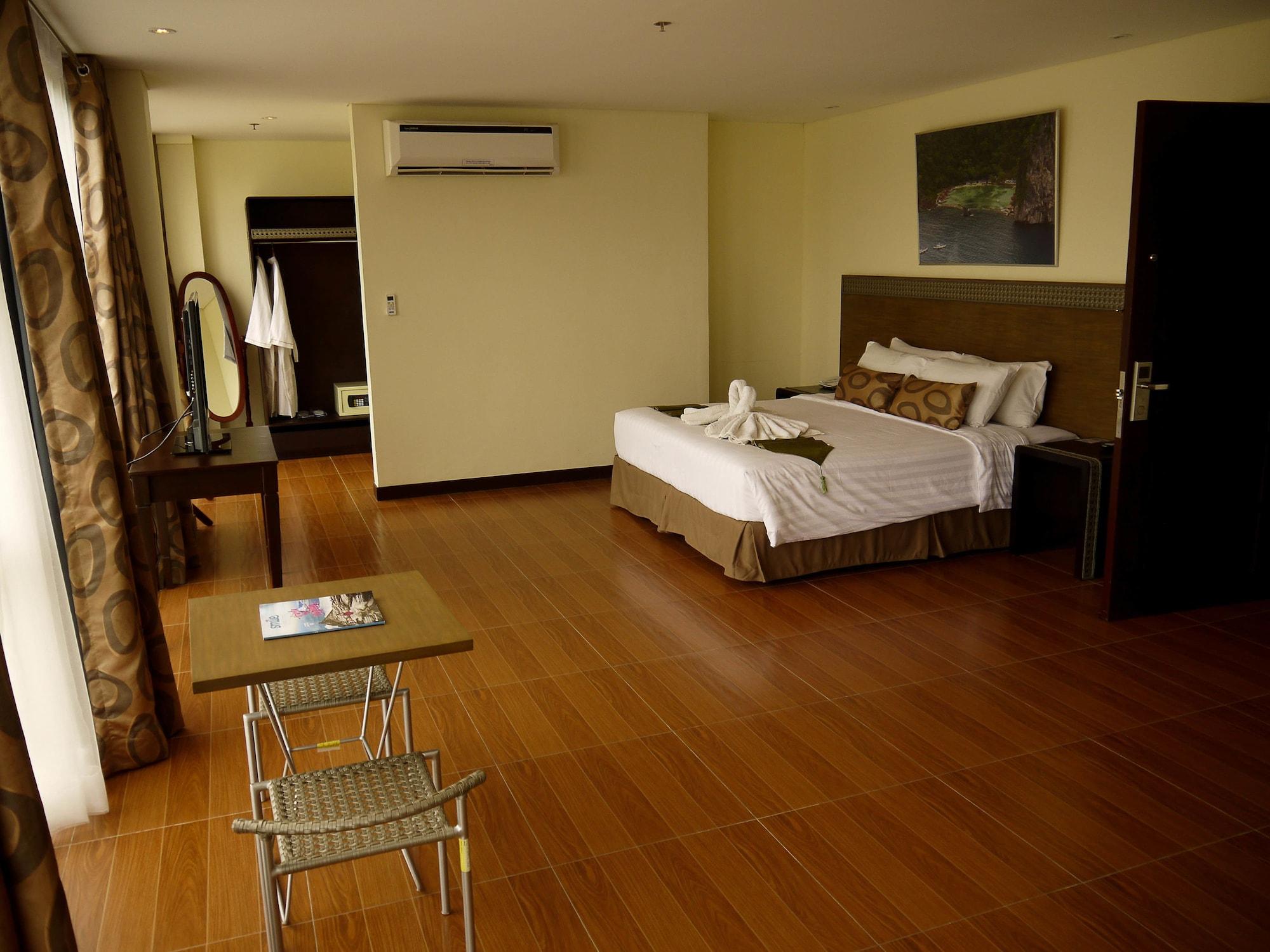 Fersal Hotel - Puerto Princesa Екстер'єр фото