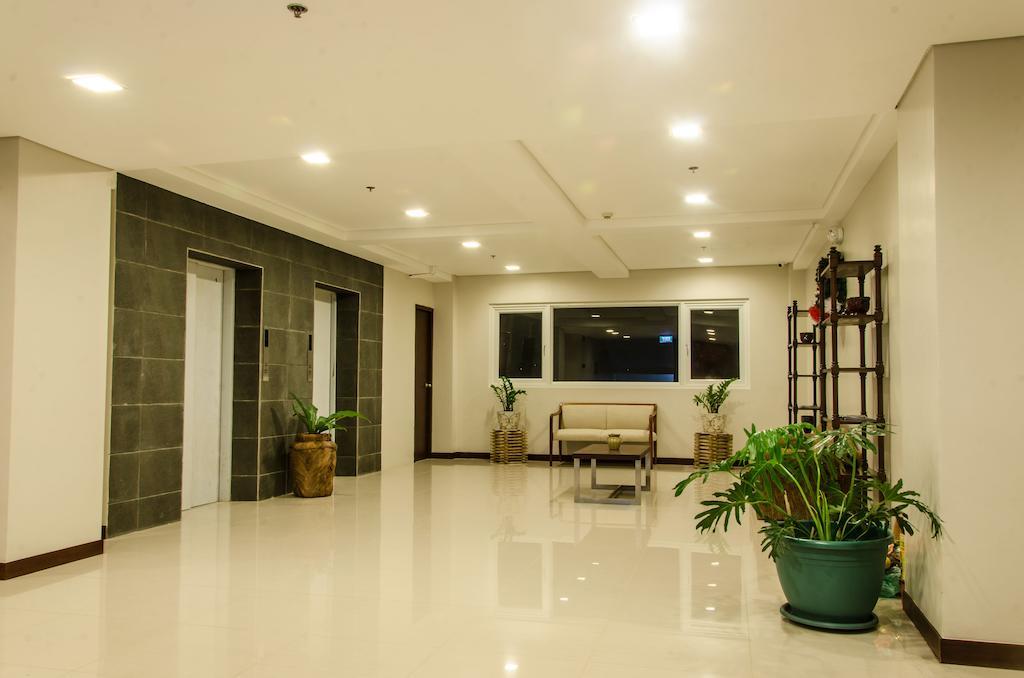 Fersal Hotel - Puerto Princesa Екстер'єр фото