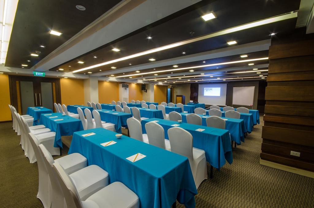 Fersal Hotel - Puerto Princesa Екстер'єр фото