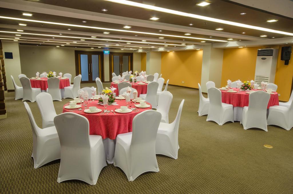 Fersal Hotel - Puerto Princesa Екстер'єр фото