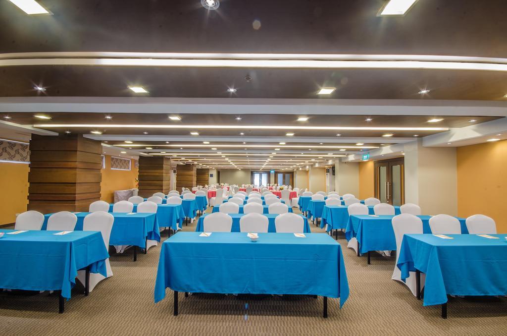 Fersal Hotel - Puerto Princesa Екстер'єр фото