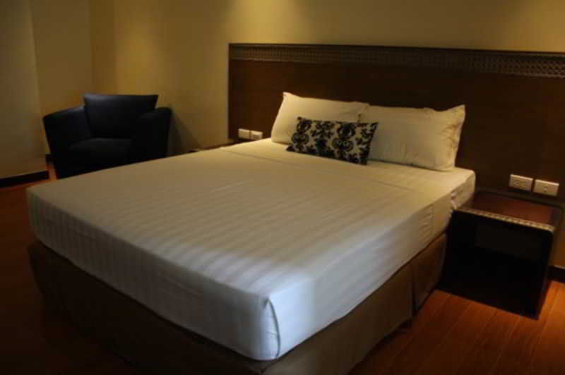 Fersal Hotel - Puerto Princesa Екстер'єр фото